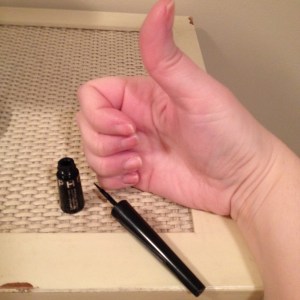 DO wear as much eyeliner as you feel like wearing.  DON'T wear this much eyeliner in the hopes of somehow attracting a mate with whom to share Valentine's Day.  DO wear this much eyeliner because eyeliner is awesome and you are awesome and you can do whatever you WANT, even if it involves a dramatic cat-eye and yoga pants.